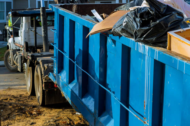 Best Garage Cleanout  in Campbell, FL
