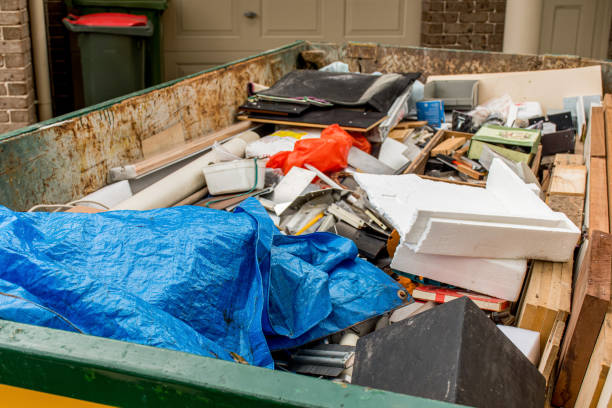Best Construction Debris Removal  in Campbell, FL